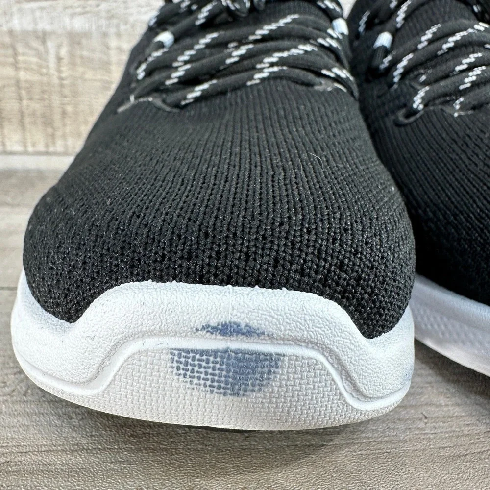 Tommy Bahama NWT Golf Women Black Knit Slip On Sneakers‎ with Flower Logo Size 9
